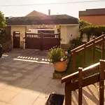 Patos - Garden Apartment *