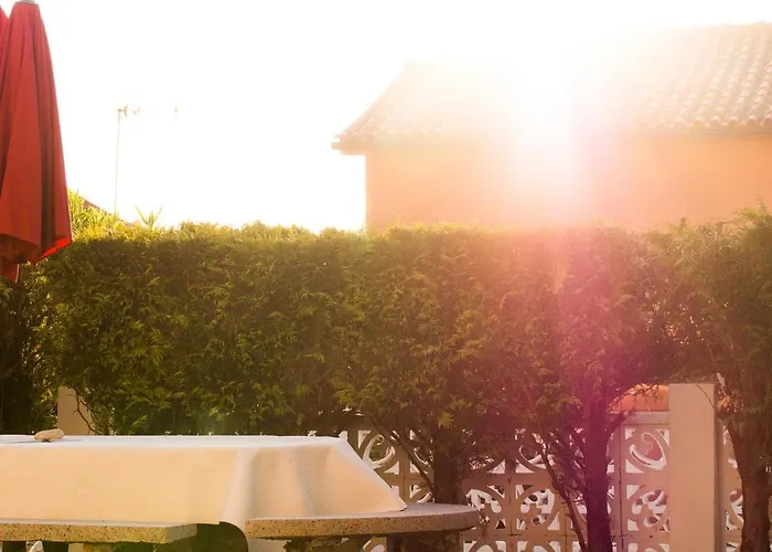 Daire Patos - Garden *